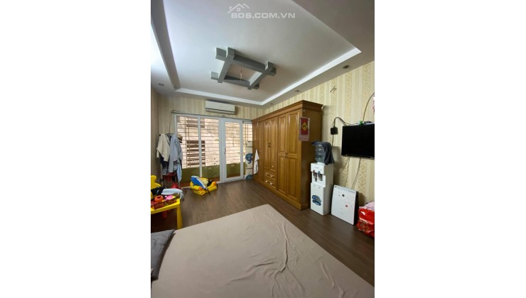 Siêu hiếm Nguyễn Khang, 5 tầng dân xây, 45m2 giá chỉ hơn 5 tỷ, 0866585090